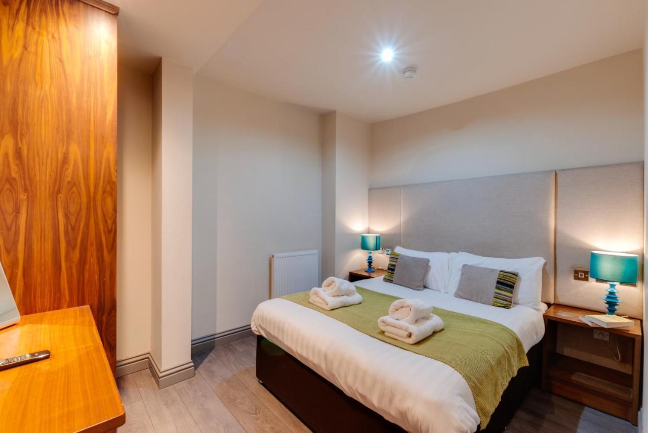 Base Serviced Apartments - City Road Честър Екстериор снимка