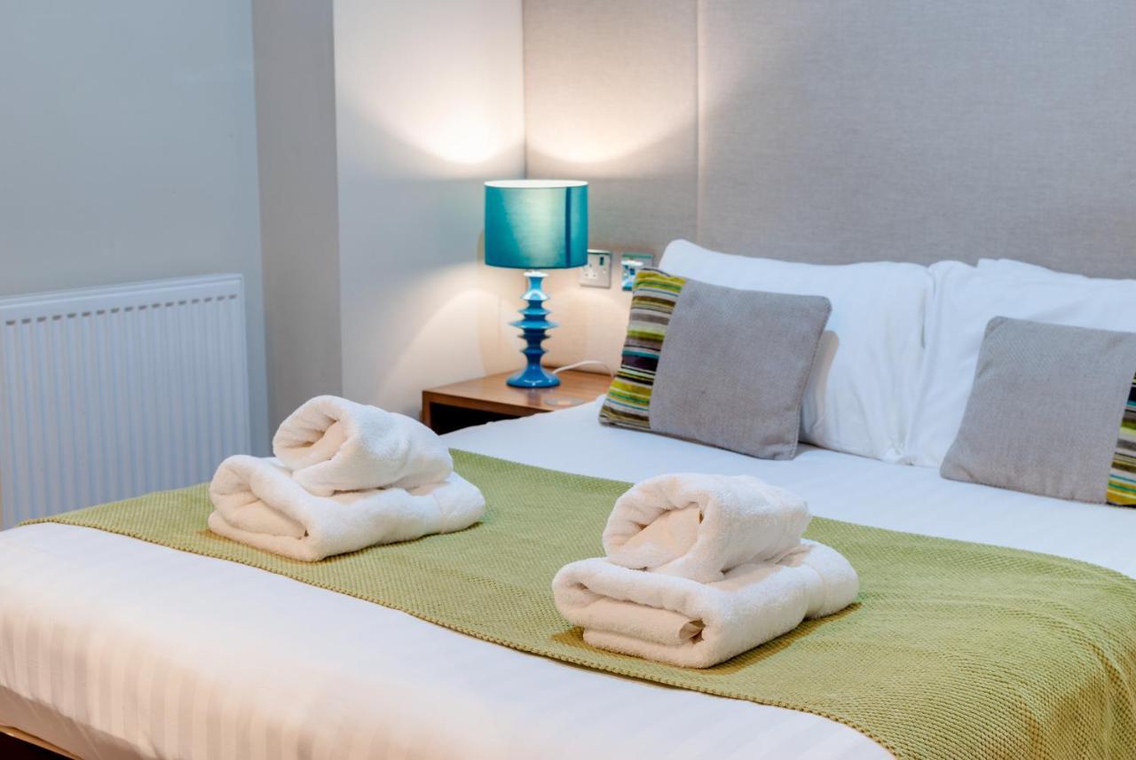 Base Serviced Apartments - City Road Честър Екстериор снимка